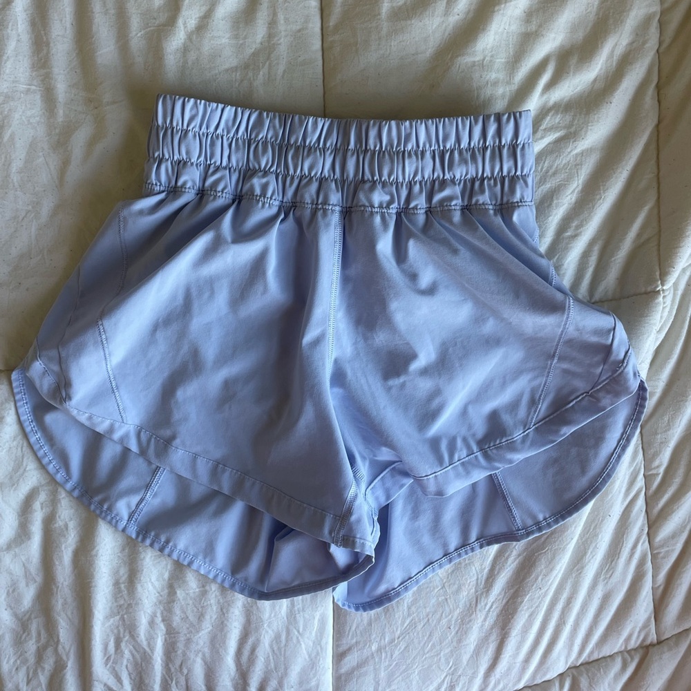 Lululemon track that shorts 3” size 4